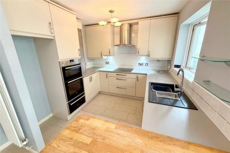 Kitchen 2