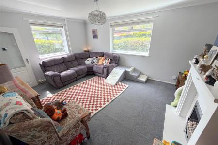 Lounge 2