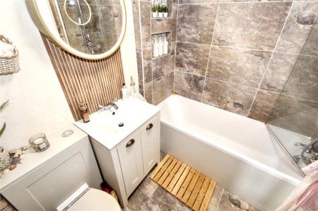 Bathroom/Wc