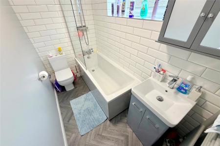 Bathroom/Wc