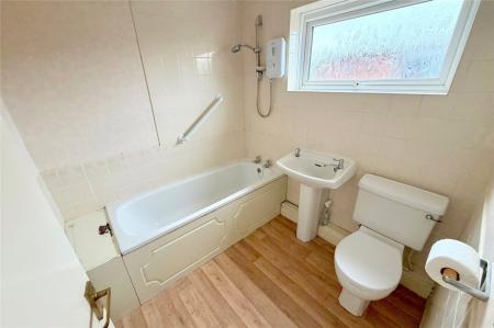 Bathroom/Wc