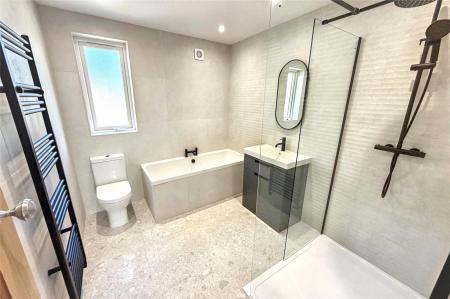 Bathroom/Wc
