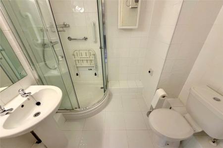 Shower Room/Wc