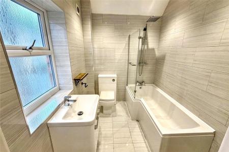 Bedrooom 1 En-Suite