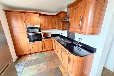 Kitchen 2
