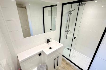 Shower Room/Wc