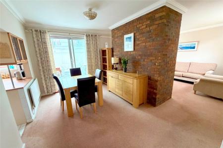 Dining Room Lounge