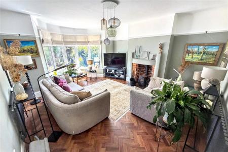 Front Lounge