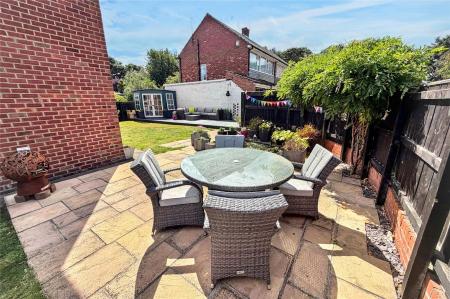 Side & Rear Garden