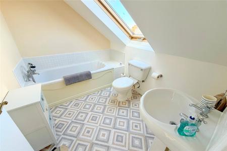 Bathroom/Wc