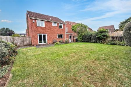 Rear Garden (3)