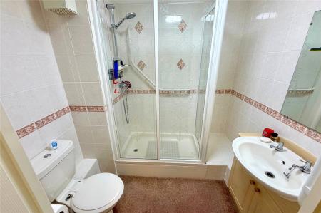 Shower Room/Wc