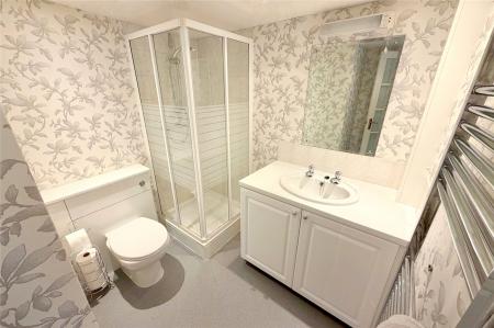 Shower Room/Wc