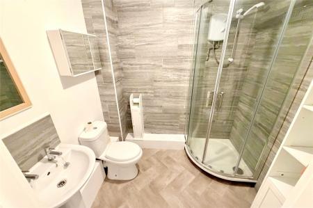 Shower Room/WC