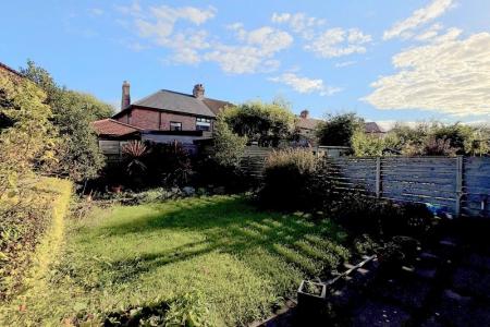 Rear Garden (2)