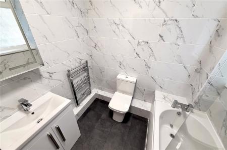 Bathroom/Wc