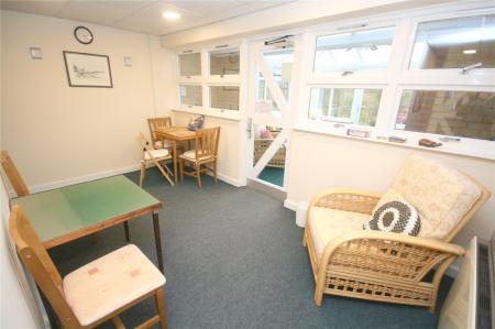Forth Floor Tv Loung