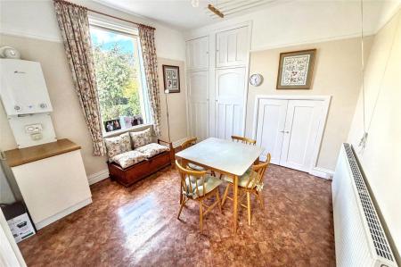 Breakfast Room