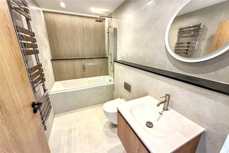 Bathroom/Wc
