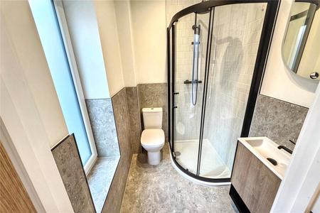 GF Shower Room/Wc