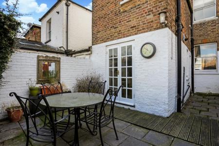 48 Grove Road fpz206851 (27).jpg