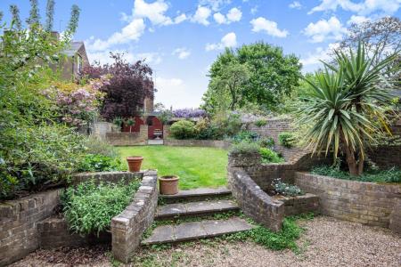 6262ff095f96b-840812 (2)e new.jpg