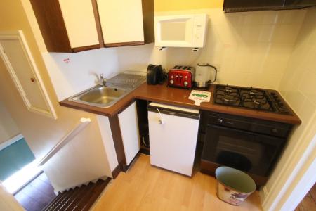 Kitchen Area (Third Floor)