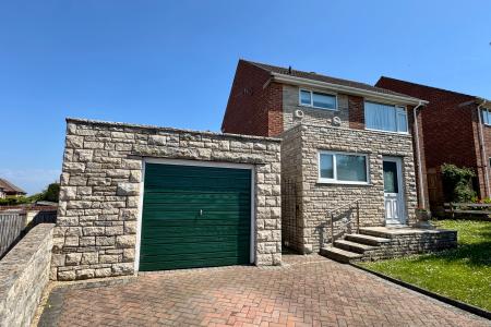Garage & Front of Property