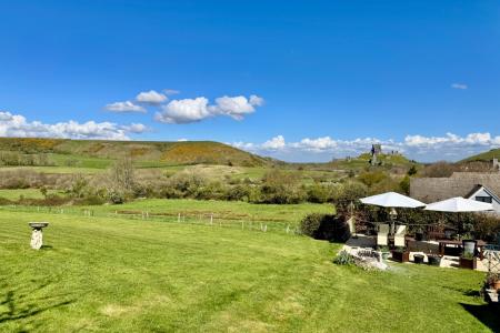 Garden & View of Corfe Castle