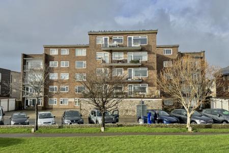 Rear of Mowlem Court