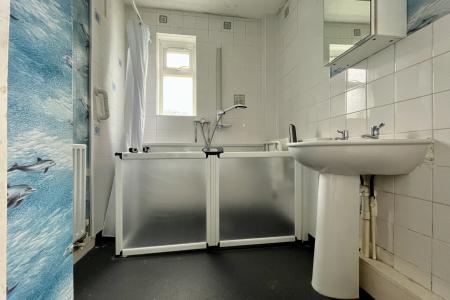 Shower Room (Ground Floor)