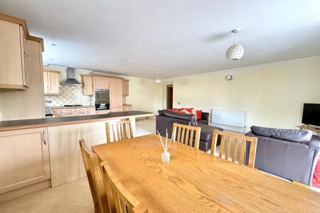 Living Room/Kitchen