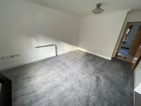 LIVING ROOM.jpg
