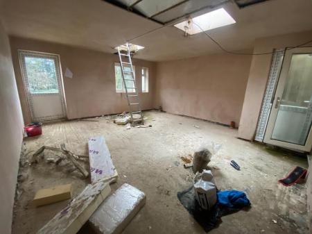 devosnhire room 1.jpg