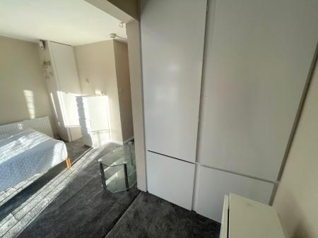 BED ROOM AREA (2).jpg