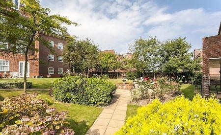 garden turnbury.jpeg