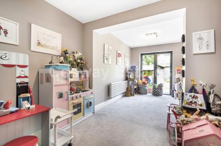 SEBERGHAM KIDS ROOM.jpg