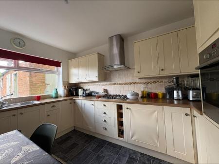 processed-705E4CAE-345A-4F07-B84C-9C01D1665FB3.jpe