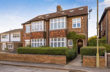 22b2f29e-0532-4914-bd99-c676c58e4b37.png