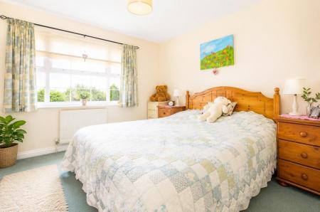 colenso drive bedroom enhanced.png
