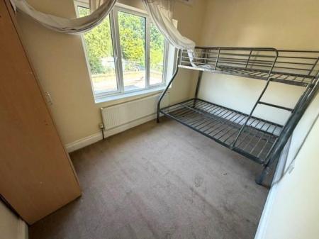 BEDROOM 3.jpg