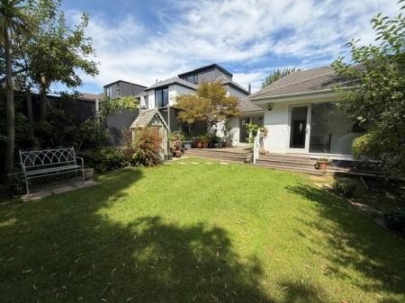 NEW GARDEN 3.jpg
