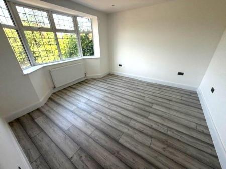 RECEPTION ROOM.jpg