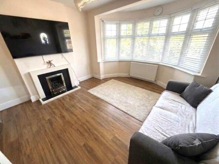 RECEPTION ROOM.jpg