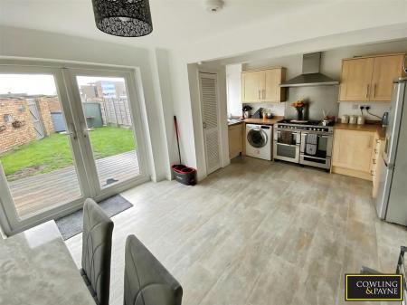 Dining room/Kitchen