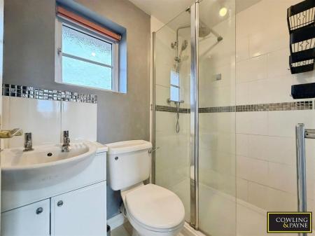Bedroom 1 En-Suite