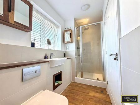 EN-SUITE 1