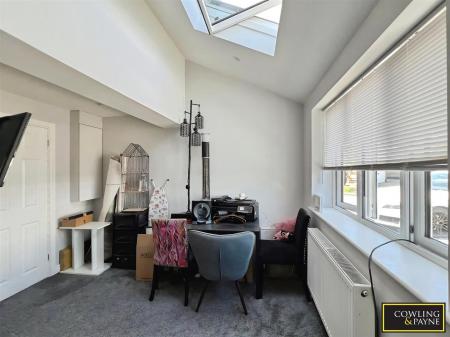 En Suite Ground Floor Bedroom Four   /Study
