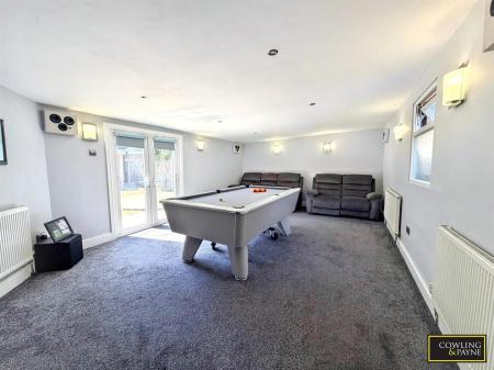 2ND RECEPTION/BEDROOM