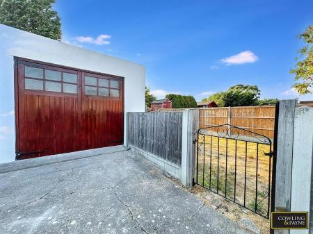 GARAGE